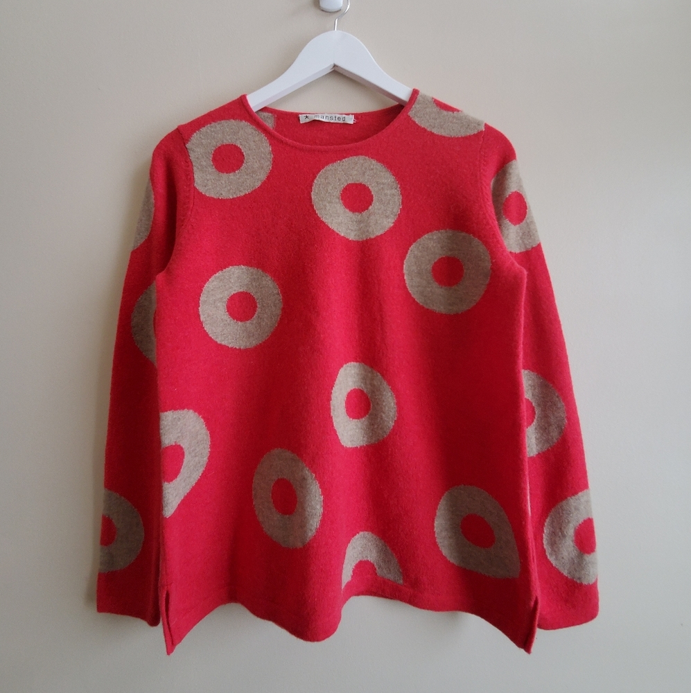 Mansted 100% Lambswool Tart Red donut shape patthern sweater Small